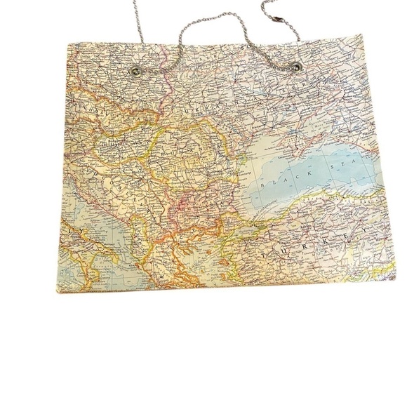 Handbags - World Map Handbag With Adjustable Silver Chain
